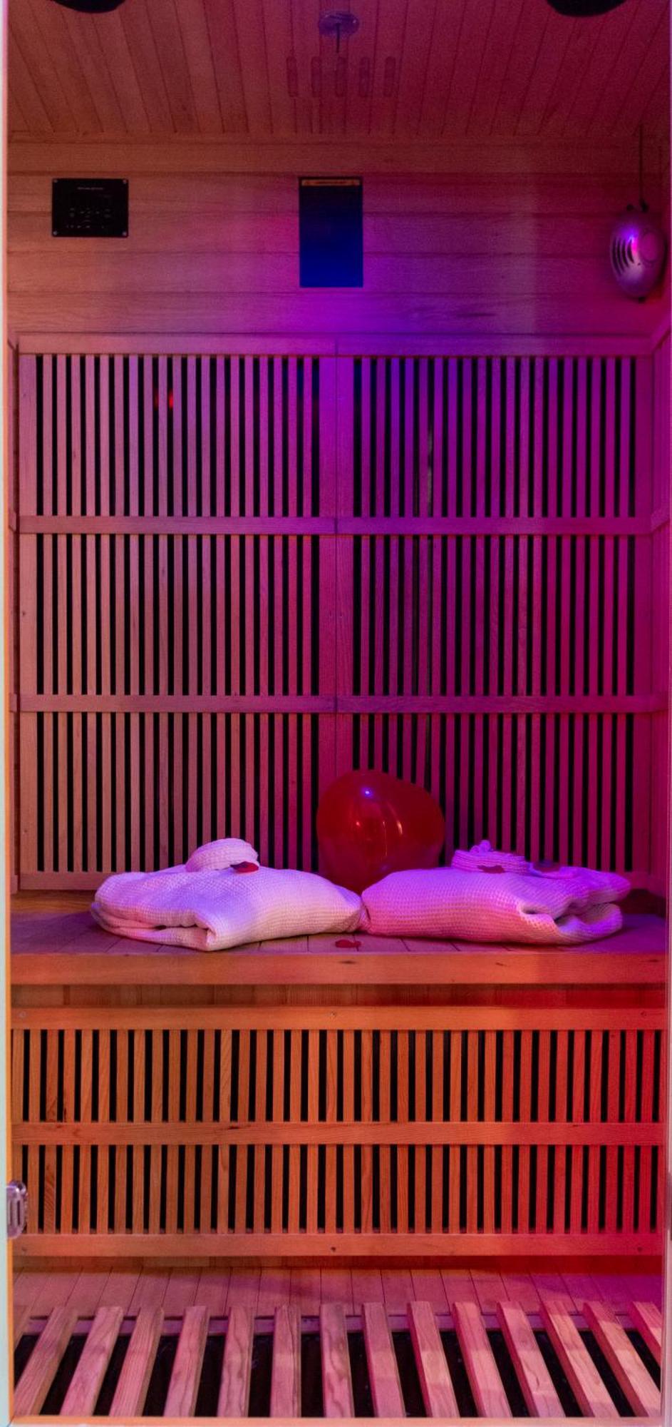L'escapade - Jacuzzi & Sauna Prives By Sweetdreams Apartment *